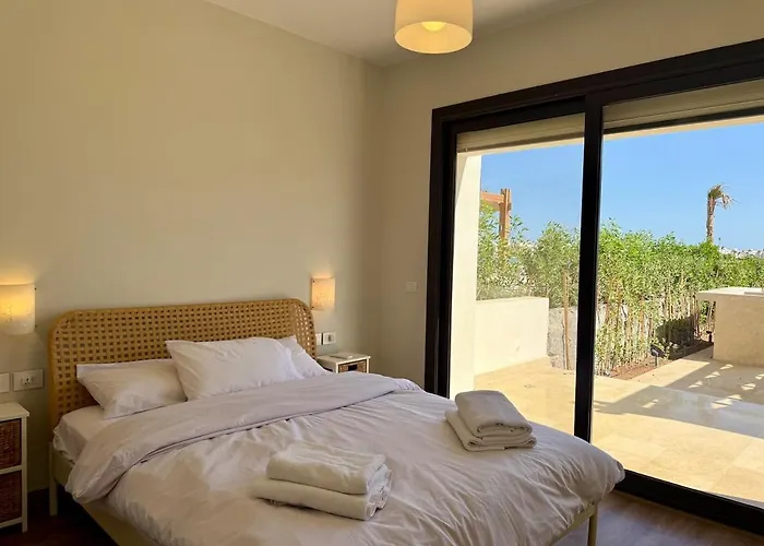 Villa Premium 3br Nanny -free Pool And Lagoon Access In Elgouna