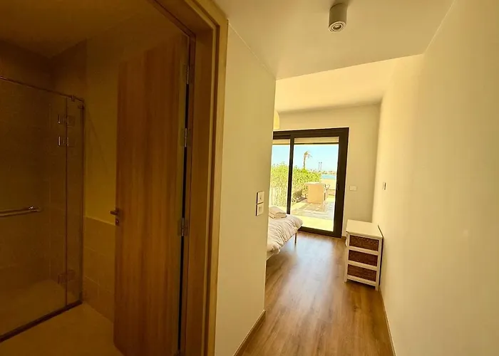 Premium 3br Nanny -free Pool And Lagoon Access In Elgouna Villa