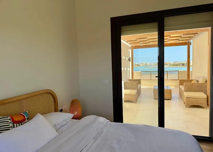 Premium 3br Nanny -free Pool And Lagoon Access In Elgouna